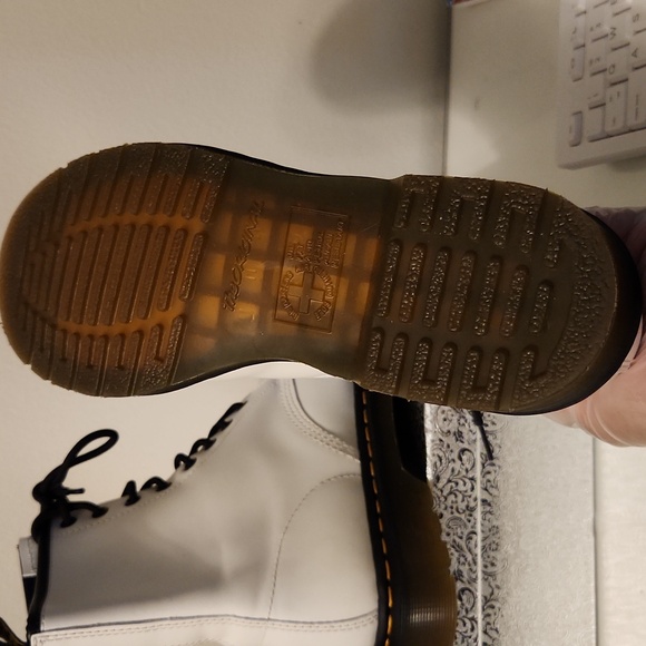 DR. MARTEN'S 1460 BOOTS SMOOTH LEATHER Women's White Boots Size 10. - Picture 12 of 12